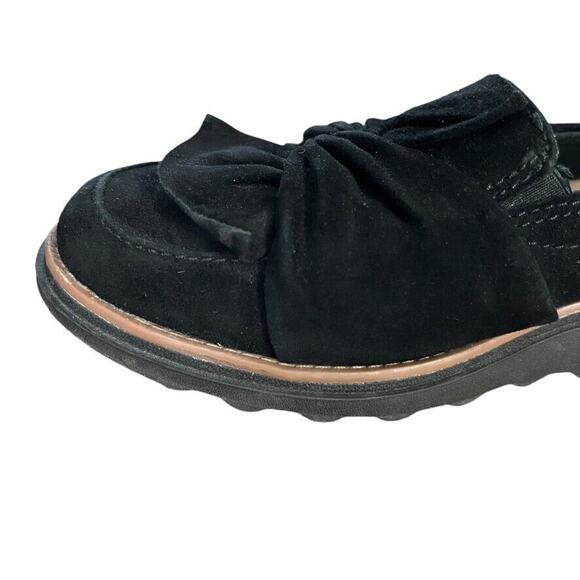 Clarks Black Loafers with Tassels and Platform Sole - Picture 5 of 16